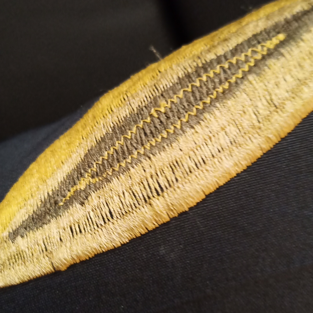 Beautiful black silk embroidered flower pillow feather filled - Picture 6 of 7